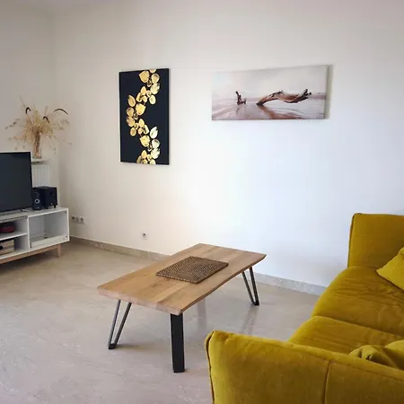 With Panoramic Sea View Apartamento *